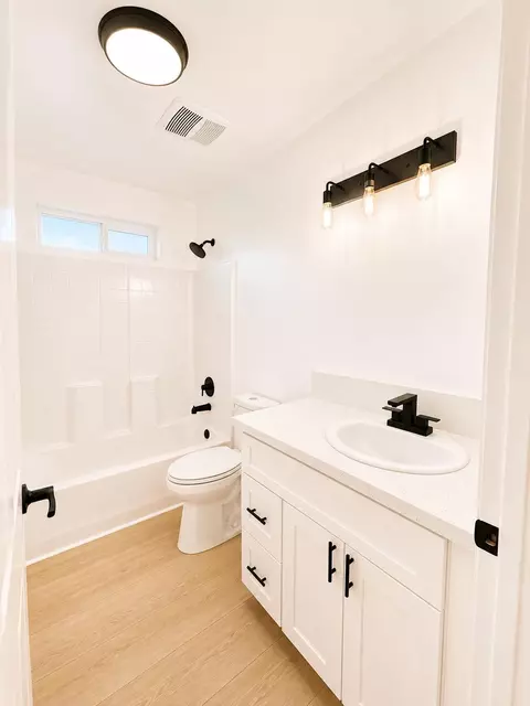 937 E St, Los Banos, CA 93635 photo 7