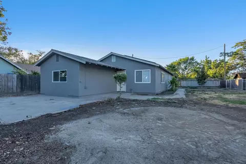 Exterior - 4825 Second St, Modesto, CA 95357 photo 1 of 6