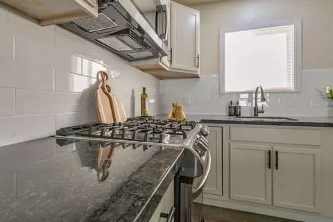 Kitchen - 4825 Second St, Modesto, CA 95357 photo 5 of 12