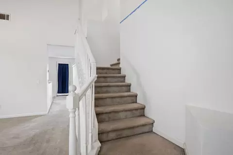 Entry Way - 442 Olivine Ave, Lathrop, CA 95330 photo 3 of 6