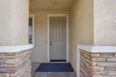 Entry Way - 442 Olivine Ave, Lathrop, CA 95330 photo 1 of 6