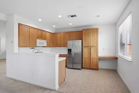 Kitchen - 442 Olivine Ave, Lathrop, CA 95330 photo 1 of 3