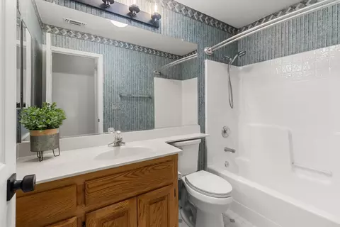 Bath - 4623 Durham Rd, Rocklin, CA 95765 photo 3 of 3