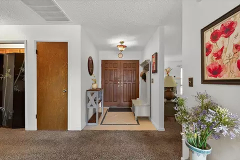 Entry Way - 480 Cornell Dr, Turlock, CA 95382 photo 1 of 1