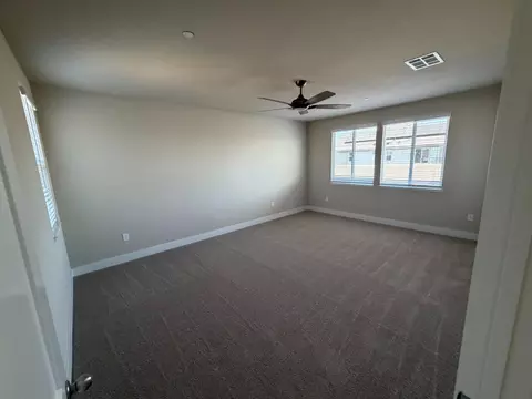375 S Hot Springs Dr, Manteca, CA 95337 photo 6