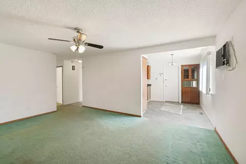 Living - 2426 Modoc Way, Lodi, CA 95242 photo 2 of 3