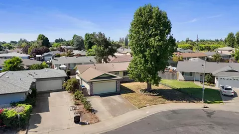 View/Area - 2426 Modoc Way, Lodi, CA 95242 photo 1 of 20