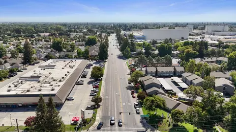 View/Area - 2426 Modoc Way, Lodi, CA 95242 photo 15 of 20