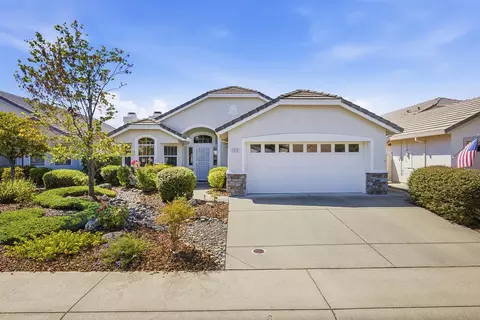 5616 Red Willow Ln, Roseville, CA 95747
