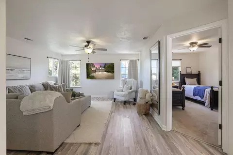 Entry Way - 5262 Flor Ct, Linden, CA 95236 photo 7 of 8
