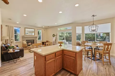 Kitchen - 5262 Flor Ct, Linden, CA 95236 photo 7 of 7