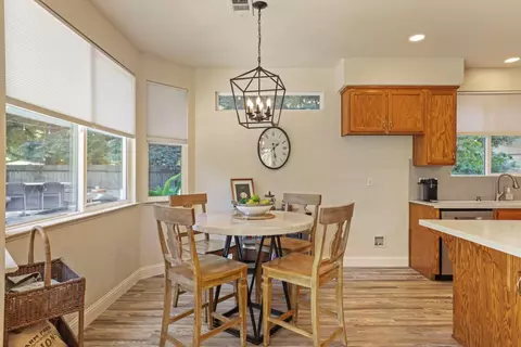 Dining - 5262 Flor Ct, Linden, CA 95236 photo 3 of 4