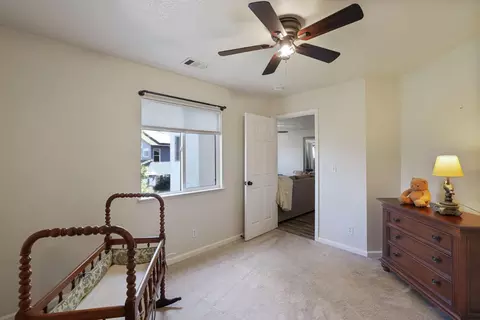 Bedroom - 5262 Flor Ct, Linden, CA 95236 photo 5 of 5