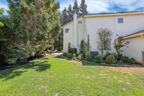 Exterior - 5262 Flor Ct, Linden, CA 95236 photo 13 of 18