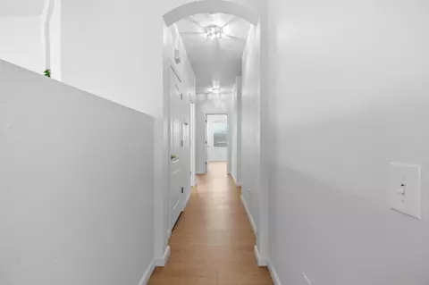 Entry Way - 1737 Mable Ave, Modesto, CA 95355 photo 2 of 4
