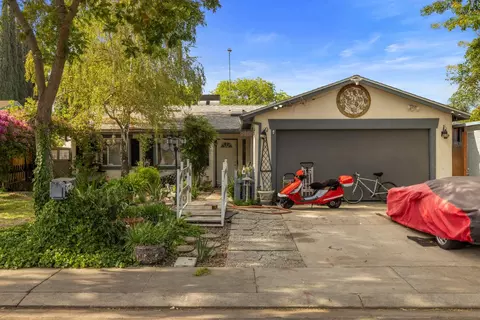 Exterior - 2908 Bateman Ln, Modesto, CA 95354 photo 2 of 7