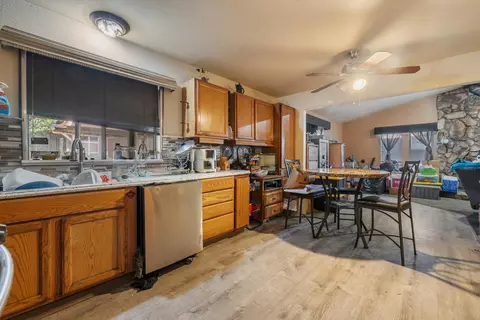 Kitchen - 2908 Bateman Ln, Modesto, CA 95354 photo 4 of 4