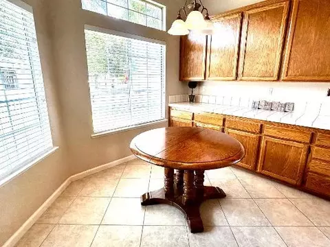 Kitchen - 5401 Pearlstone Dr, Antelope, CA 95843 photo 1 of 10