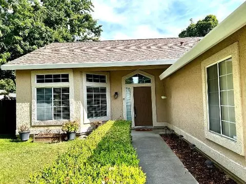 Exterior - 5401 Pearlstone Dr, Antelope, CA 95843 photo 4 of 14