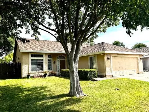 Exterior - 5401 Pearlstone Dr, Antelope, CA 95843 photo 3 of 14