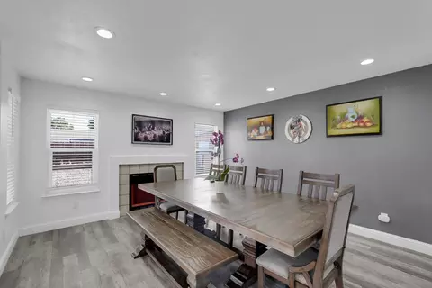 Dining - 1632 Marazzi Ln, Ceres, CA 95307 photo 2 of 3
