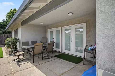 Exterior - 876 Placer Ave, Manteca, CA 95336 photo 4 of 7