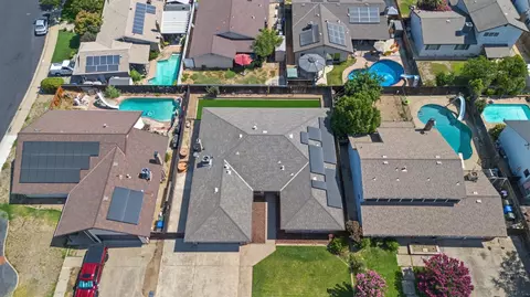 View/Area - 876 Placer Ave, Manteca, CA 95336 photo 5 of 5