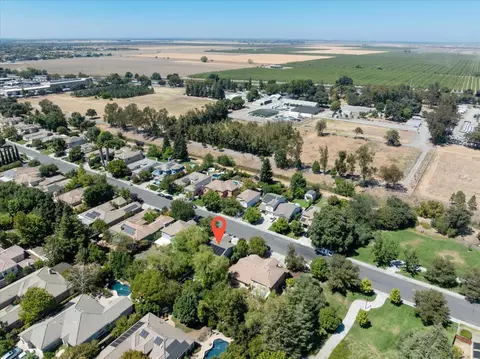 View/Area - 5518 Marden St, Davis, CA 95618 photo 6 of 10