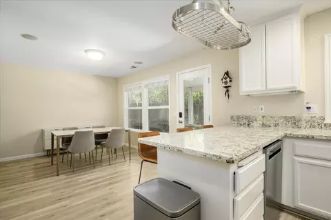 Dining - 5518 Marden St, Davis, CA 95618 photo 1 of 2