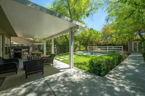 Exterior - 5518 Marden St, Davis, CA 95618 photo 7 of 9