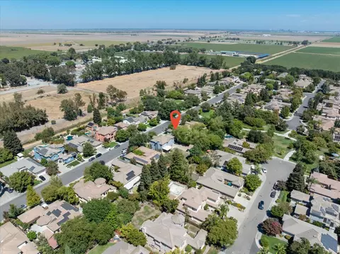 View/Area - 5518 Marden St, Davis, CA 95618 photo 8 of 10