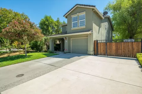 Exterior - 5518 Marden St, Davis, CA 95618 photo 2 of 9