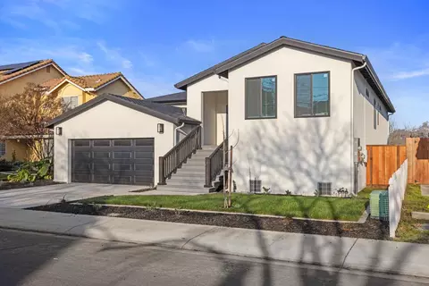 1121 Crater Ave, Modesto, CA 95351
