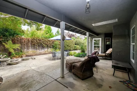 Exterior - 1981 Ashley Ct, Turlock, CA 95382 photo 3 of 12