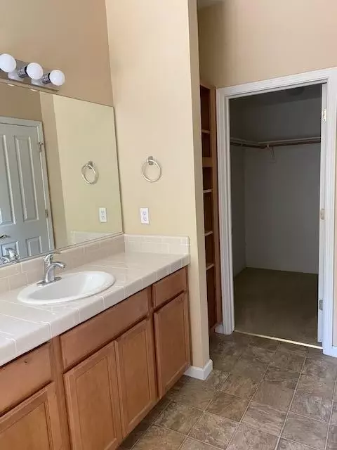 Bath - 281 Fieldstone Dr, Murphys, CA 95247 photo 1 of 3