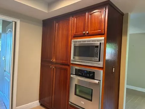 Kitchen - 2563 Carla Dr, Placerville, CA 95667 photo 6 of 7