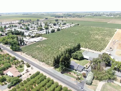 4901 E Woodbridge Rd, Acampo, CA 95220 photo 3