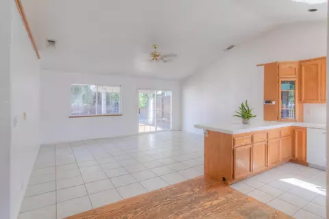 Living - 550 E 10th St, Lincoln, CA 95648 photo 3 of 4