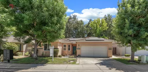 3016 Carousel Cir, Stockton, CA 95219