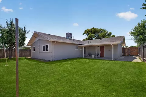 Exterior - 801 Taylor St, Winters, CA 95694 photo 10 of 10