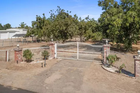 Exterior - 1252 Root Rd, Modesto, CA 95357 photo 14 of 14