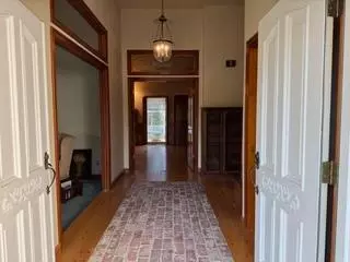 Entry Way - 1252 Root Rd, Modesto, CA 95357 photo 2 of 2