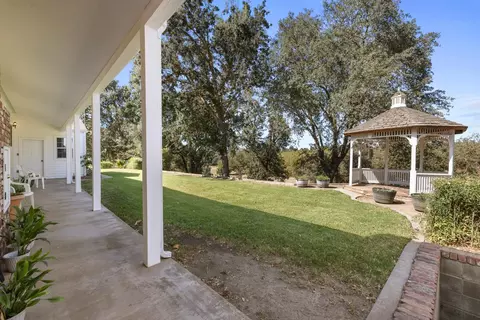 Exterior - 1252 Root Rd, Modesto, CA 95357 photo 7 of 14