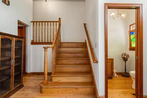 Entry Way - 1252 Root Rd, Modesto, CA 95357 photo 14 of 18