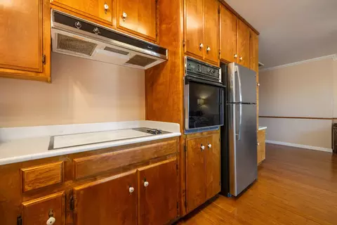 Kitchen - 1252 Root Rd, Modesto, CA 95357 photo 10 of 10