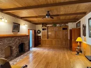 Living - 1252 Root Rd, Modesto, CA 95357 photo 1 of 3