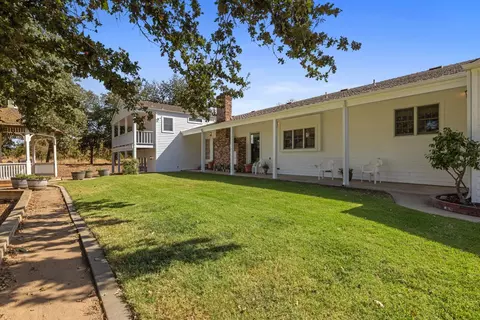 Exterior - 1252 Root Rd, Modesto, CA 95357 photo 9 of 14