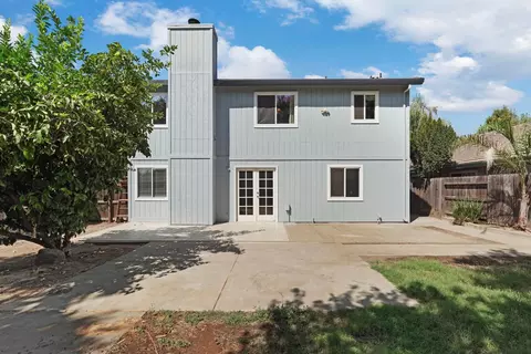 Exterior - 2142 Bluejay Way, Lodi, CA 95240 photo 5 of 8