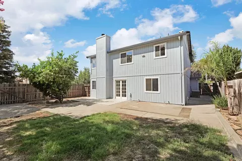 Exterior - 2142 Bluejay Way, Lodi, CA 95240 photo 3 of 8
