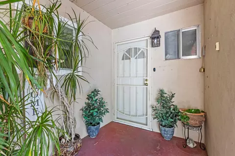 Entry Way - 1705 Scott Ave, Modesto, CA 95350 photo 1 of 2